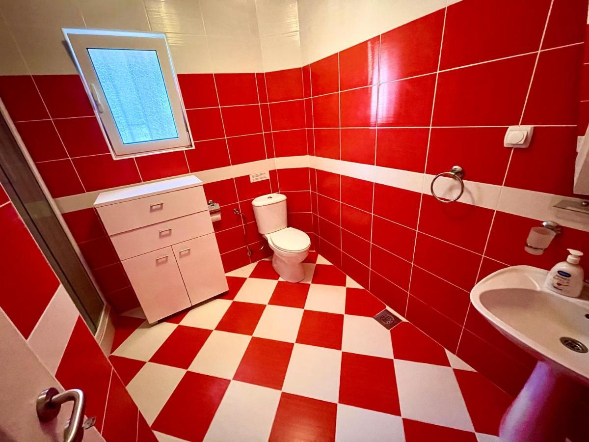 Holiday Home Viko Sutomore Esterno foto