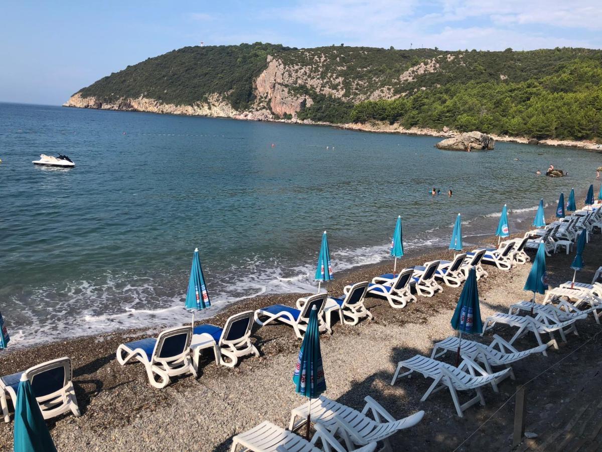 Holiday Home Viko Sutomore Esterno foto